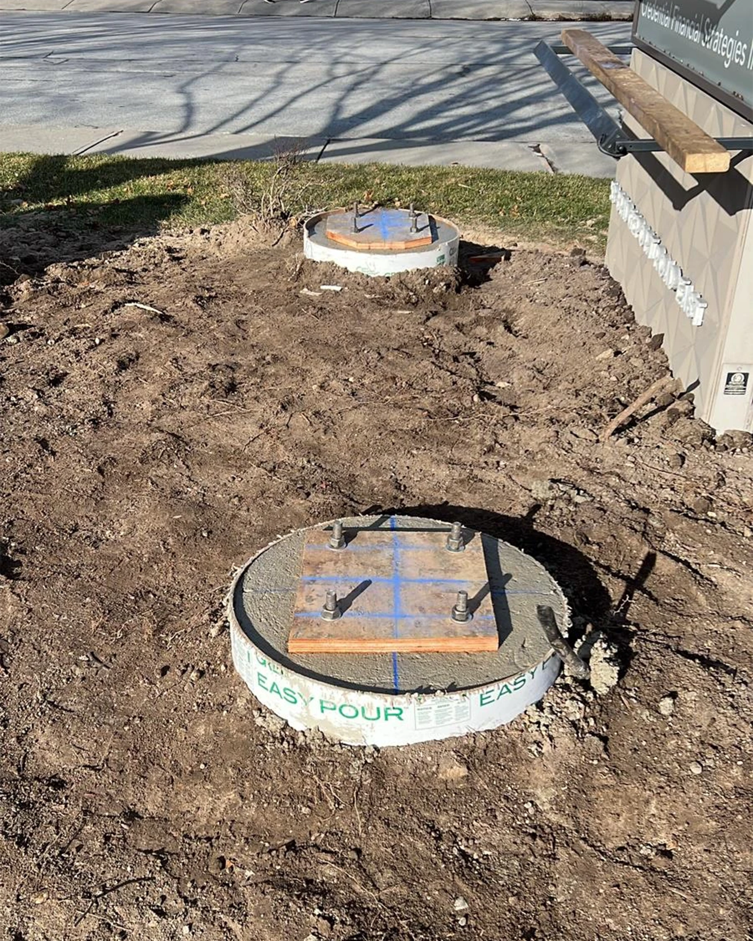 Foundation | Kindred Credit Union Pylon Sign by McBain Signs